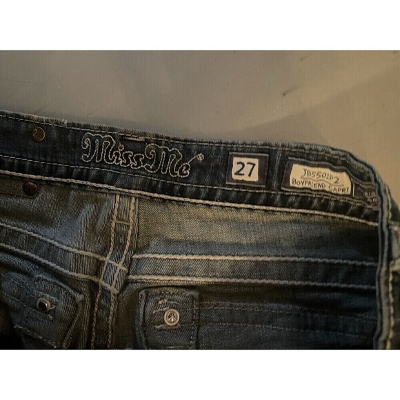 Miss Me Boyfriend Capri Women’s Size 27 Crop Embroidered Jeans JB5501P2 ~ EUC - Picture 3 of 7